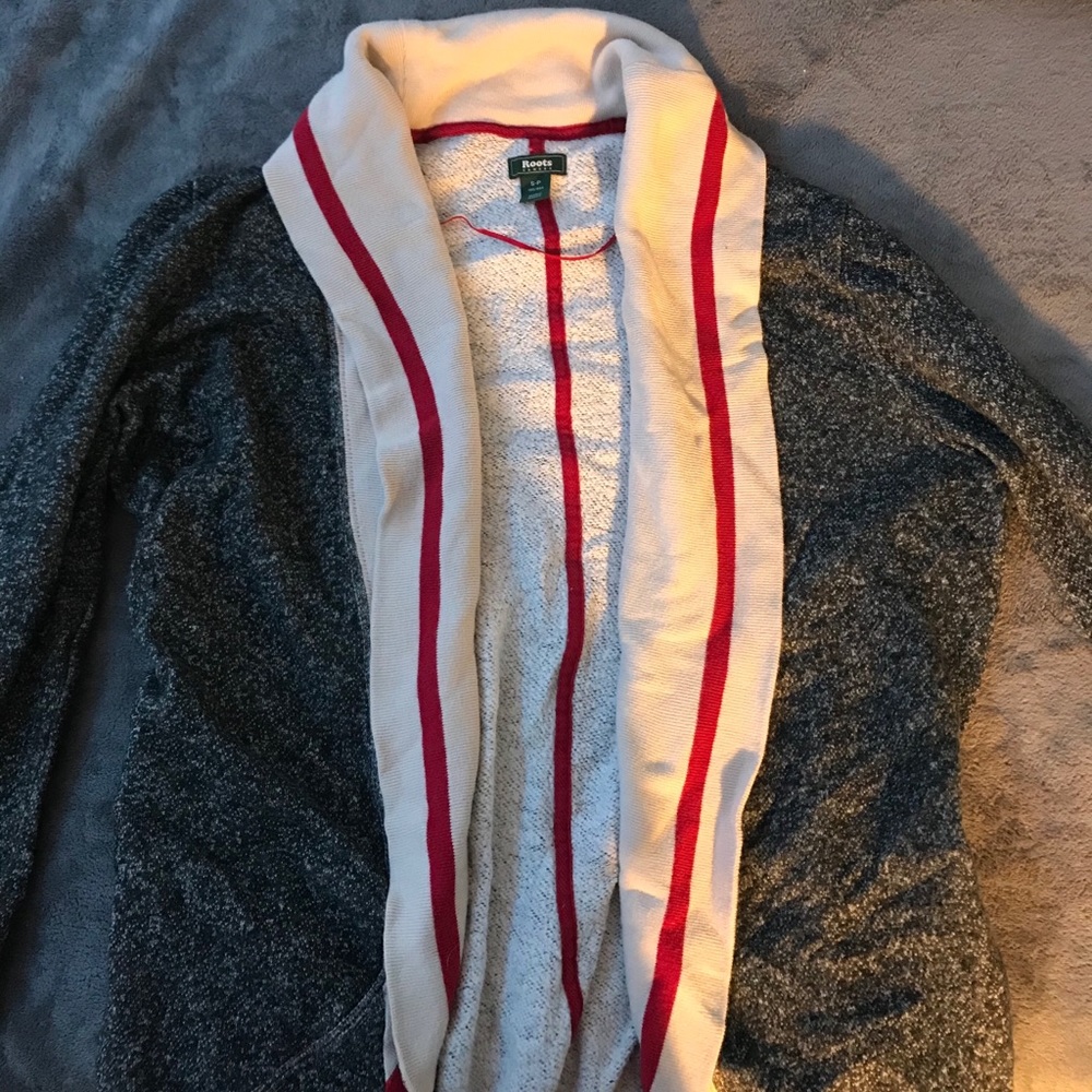 Roots cardigan
